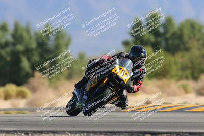 media/Nov-06-2022-SoCal Trackdays (Sun) [[208d2ccc26]]/Turn 7 Set 1 (1050am)/